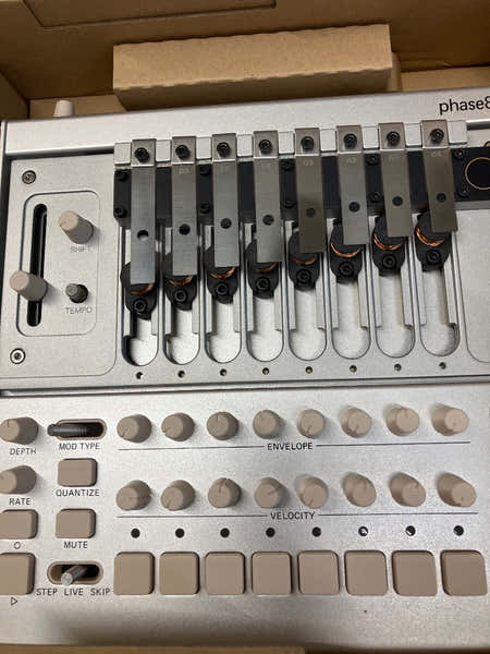 Korg Phase8 Edição Limitada - Stock B