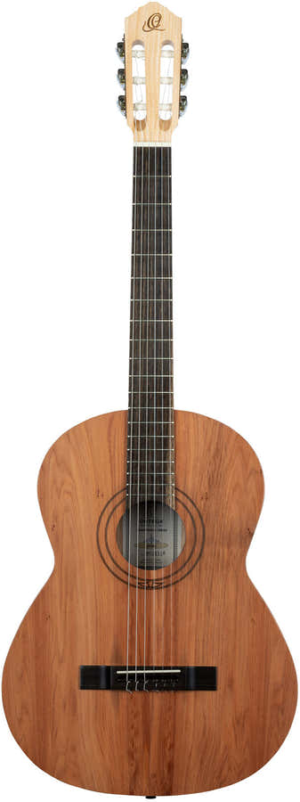 Traditional cedro maciço