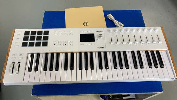 Arturia Keylab 49 MK3 White - B Stock