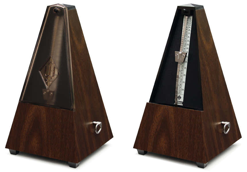 METRONOME PYRAMIDAL WALNUT GRAIN 804K