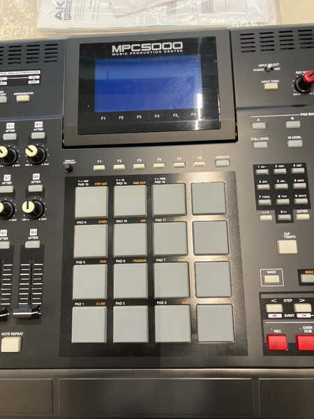 Akai Professional MPC5000 - Stock B