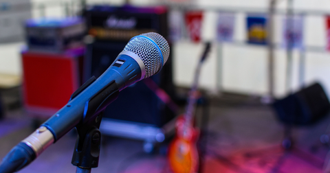Como arrasar ao vivo na Fête de la Musique: o guia do músico