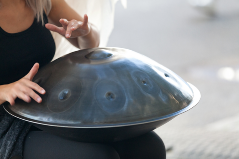 A origem do handpan: a história de um OVNI musical