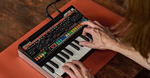 Roland revela o JUPITER-08, o lendário JUPITER-8 em formato mini