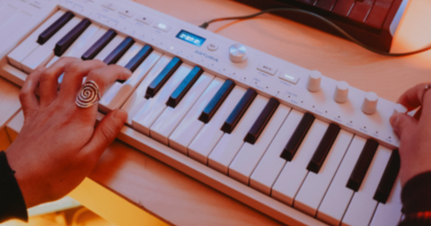 Arturia KeyStep 37 mk2: o derradeiro controlador-sequenciador híbrido