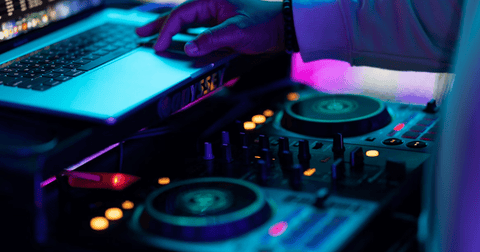 O setup DJ portátil: uma instalação simples e eficaz