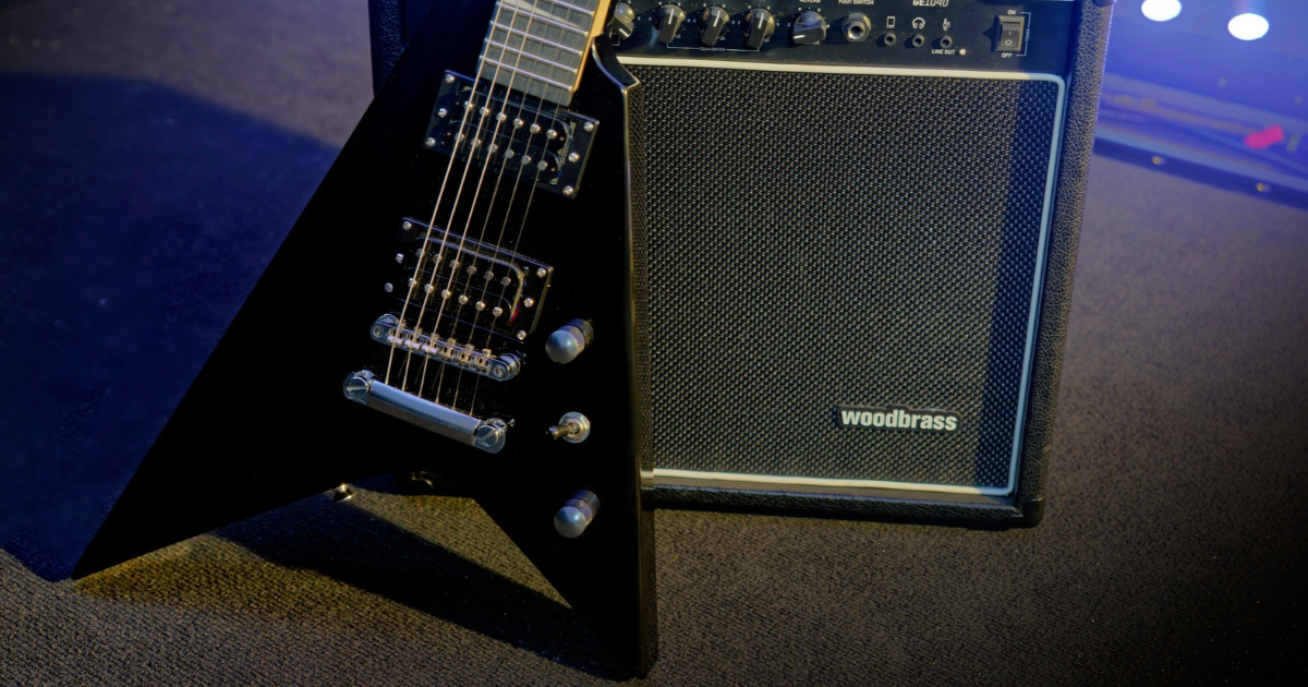 Nouvelle Woodbrass MG200 : une guitare métal qui va droit au riff