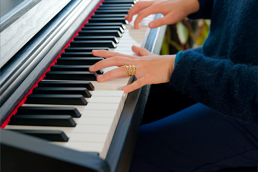 pianos