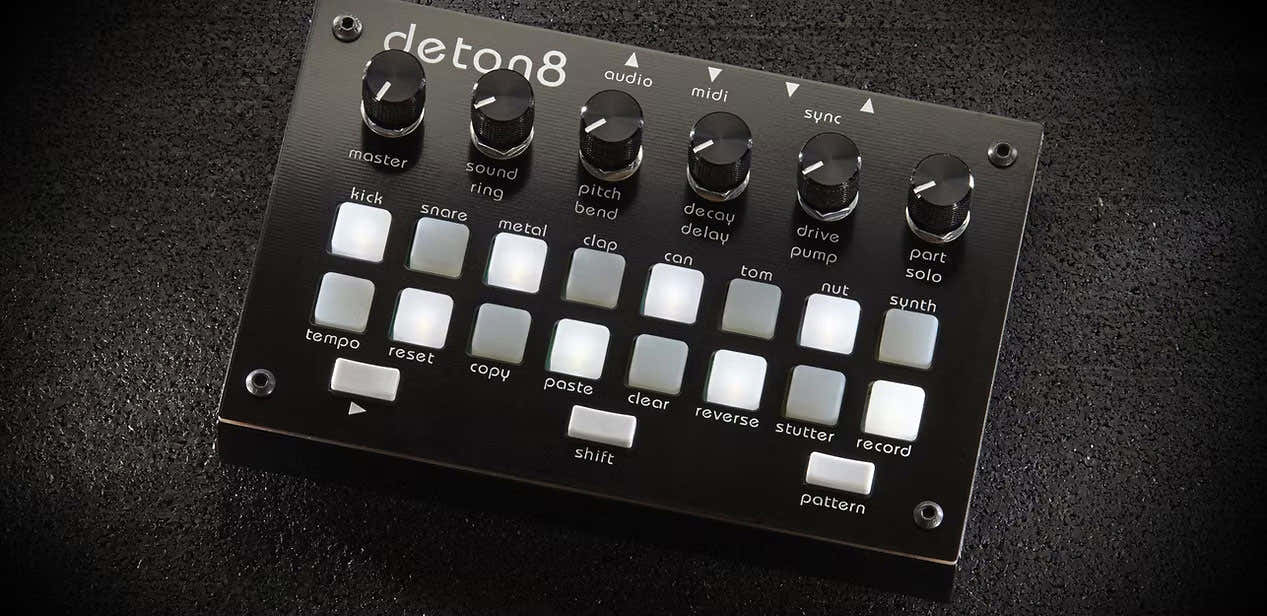deton8