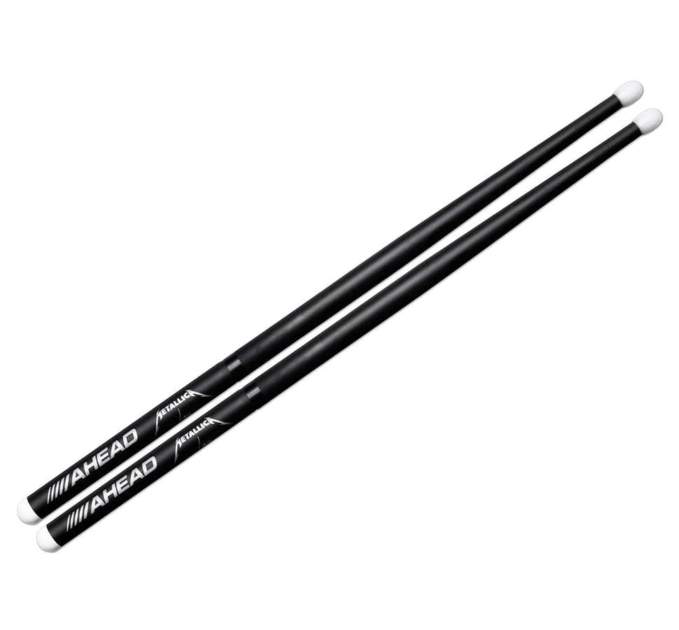 LU - LARS ULRICH SIGNATURE