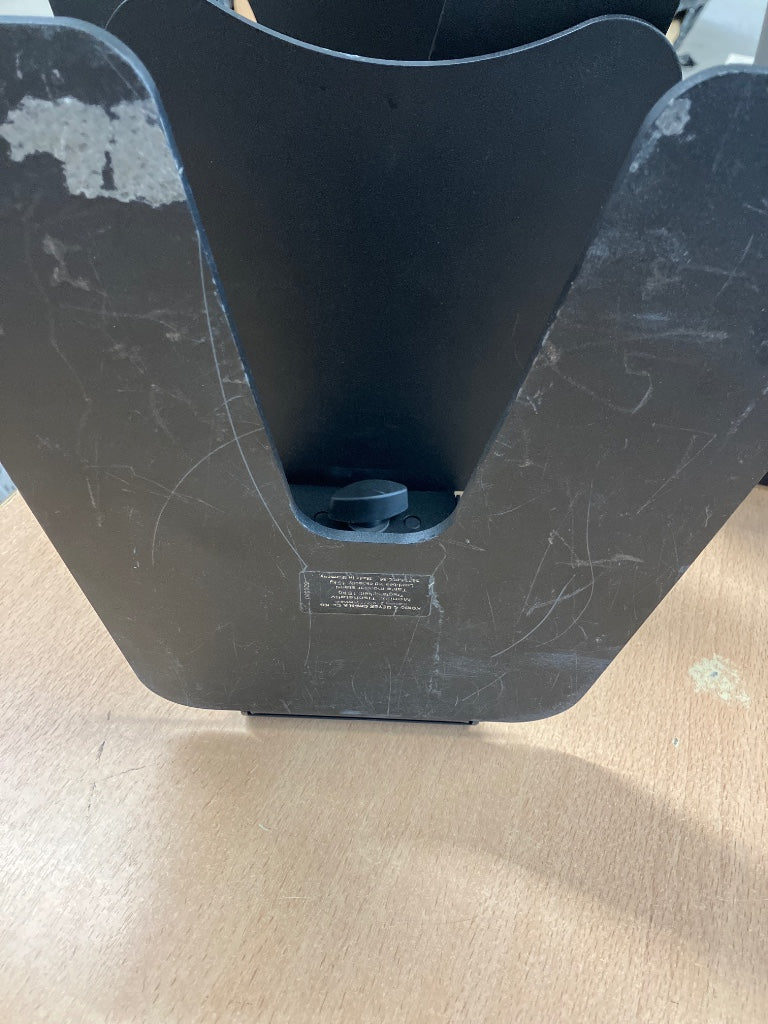 26774 Stand Speaker - B Stock