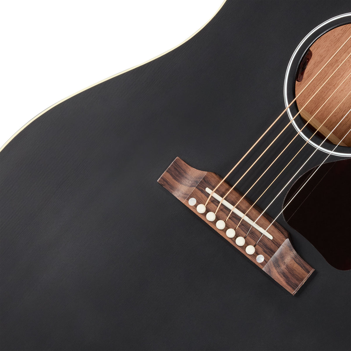 J-45 Special Acetinado Ébano Moderno