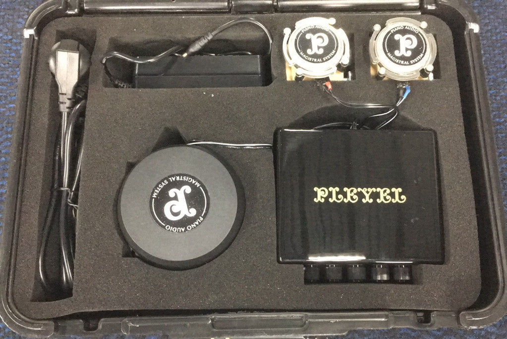 LE MAGISTRAL DEMOCASE Kit de sistema de áudio + Grampos - Stock B