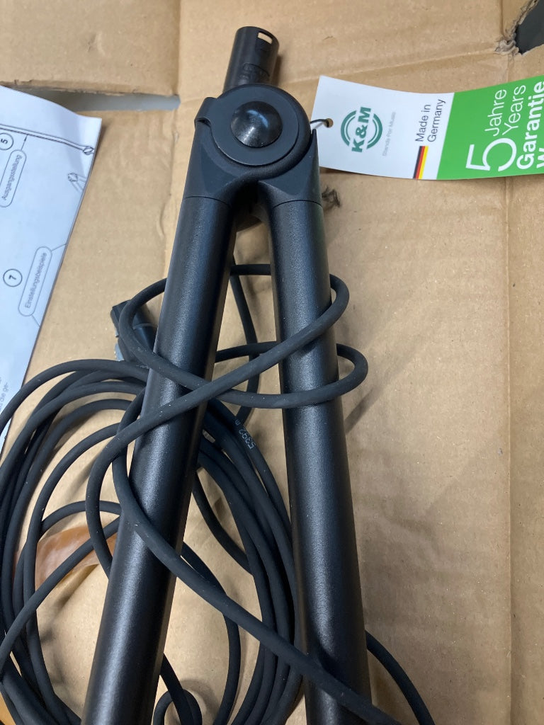 23860 Bras Stand - B Stock