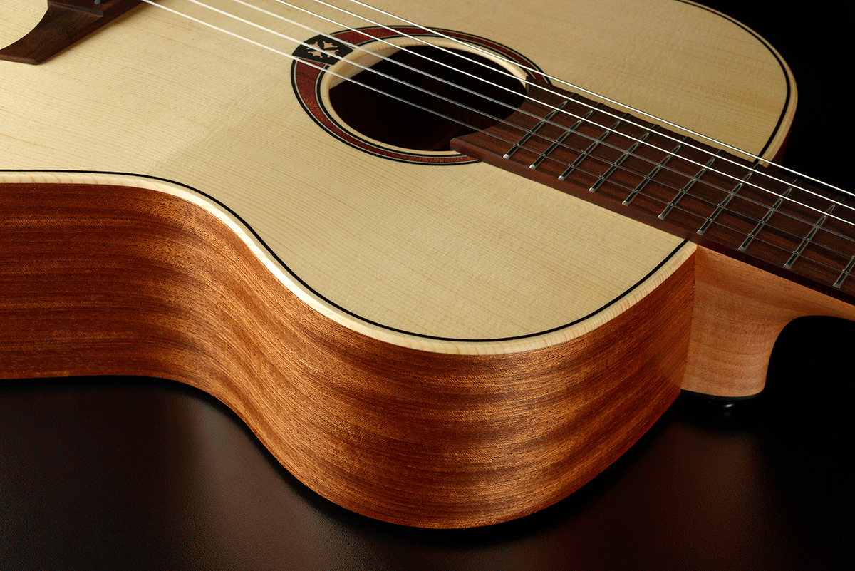 Tramontane Tn70A-Nat Nylon Auditorium