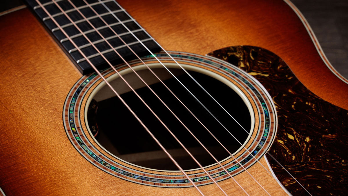 Gold Label 814e Pau-rosa hondurenho Sunburst Grand Auditorium