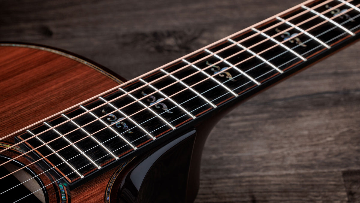 914Ce Builder's Edition Grand Auditorium Sinker Redwood