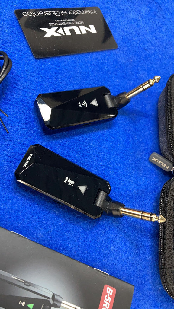 B5RC Sistema Sem Fios para Guitarra 2,4 GHz Sincronização Automática - Stock B
