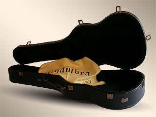 CLASSIC POLYURETHANE FIBRE CASE