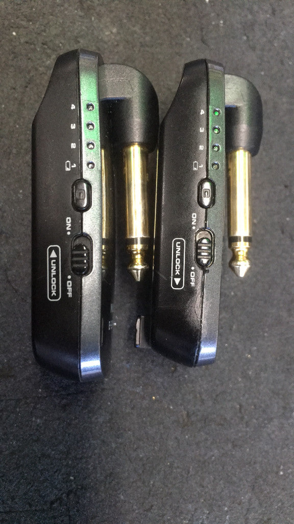 B2-plus Sistema sem fios para guitarra 2,4 Ghz 4 canais - Stock B
