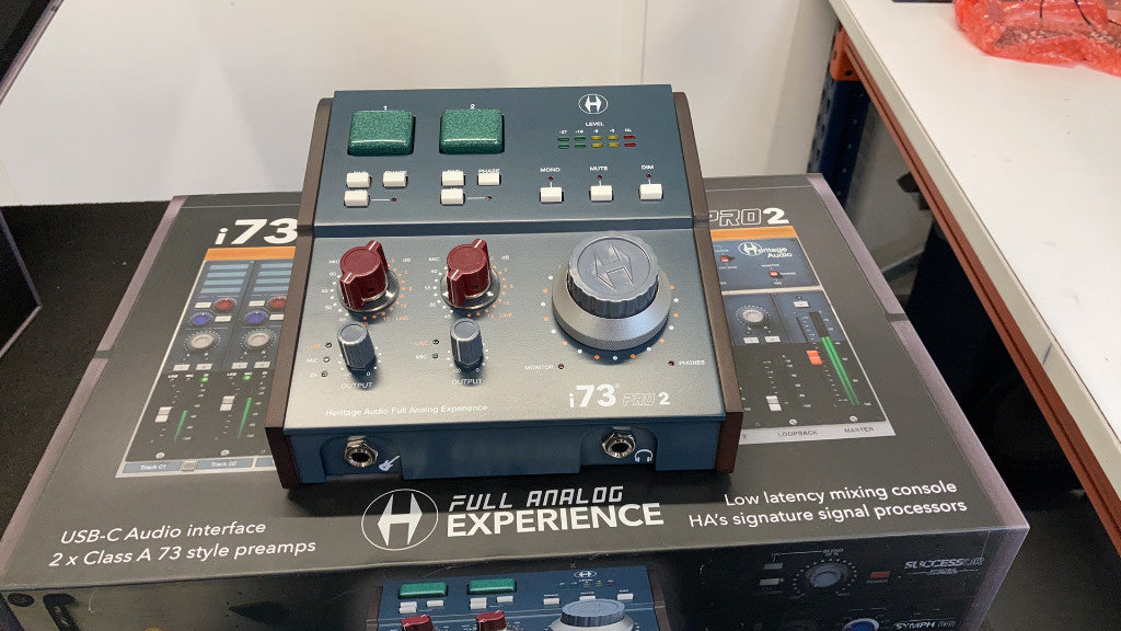 USB-C 2IN/4OUT Pré-amplificadores estilo 73 - Stock B