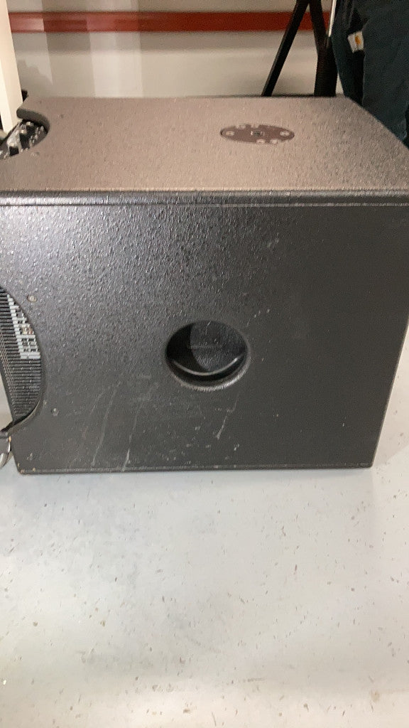 Sistema de som amplificado para 250 pessoas - Stock B