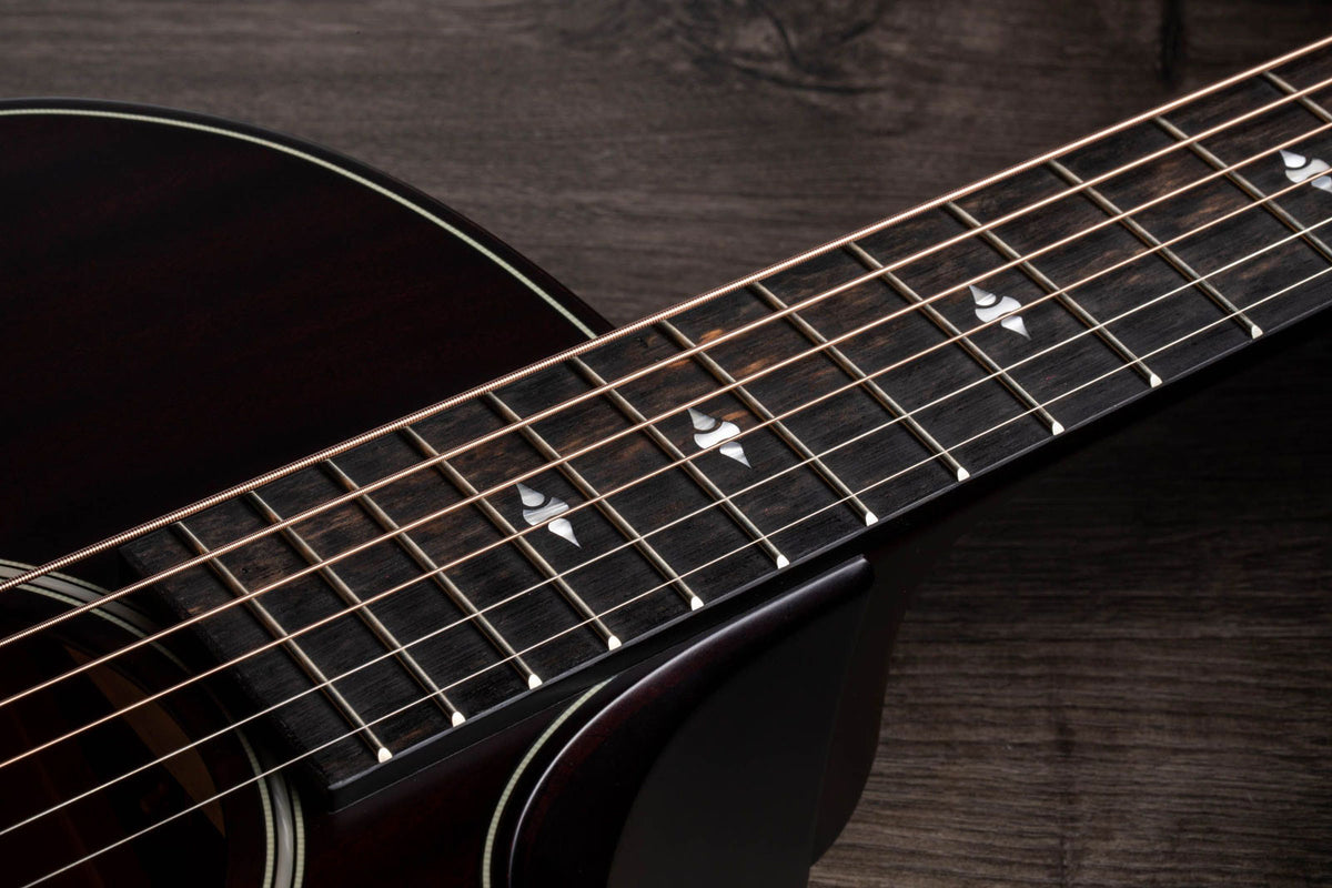 324Ce Builder's Edition Urban Ash Mahogany Top Grand Auditorium