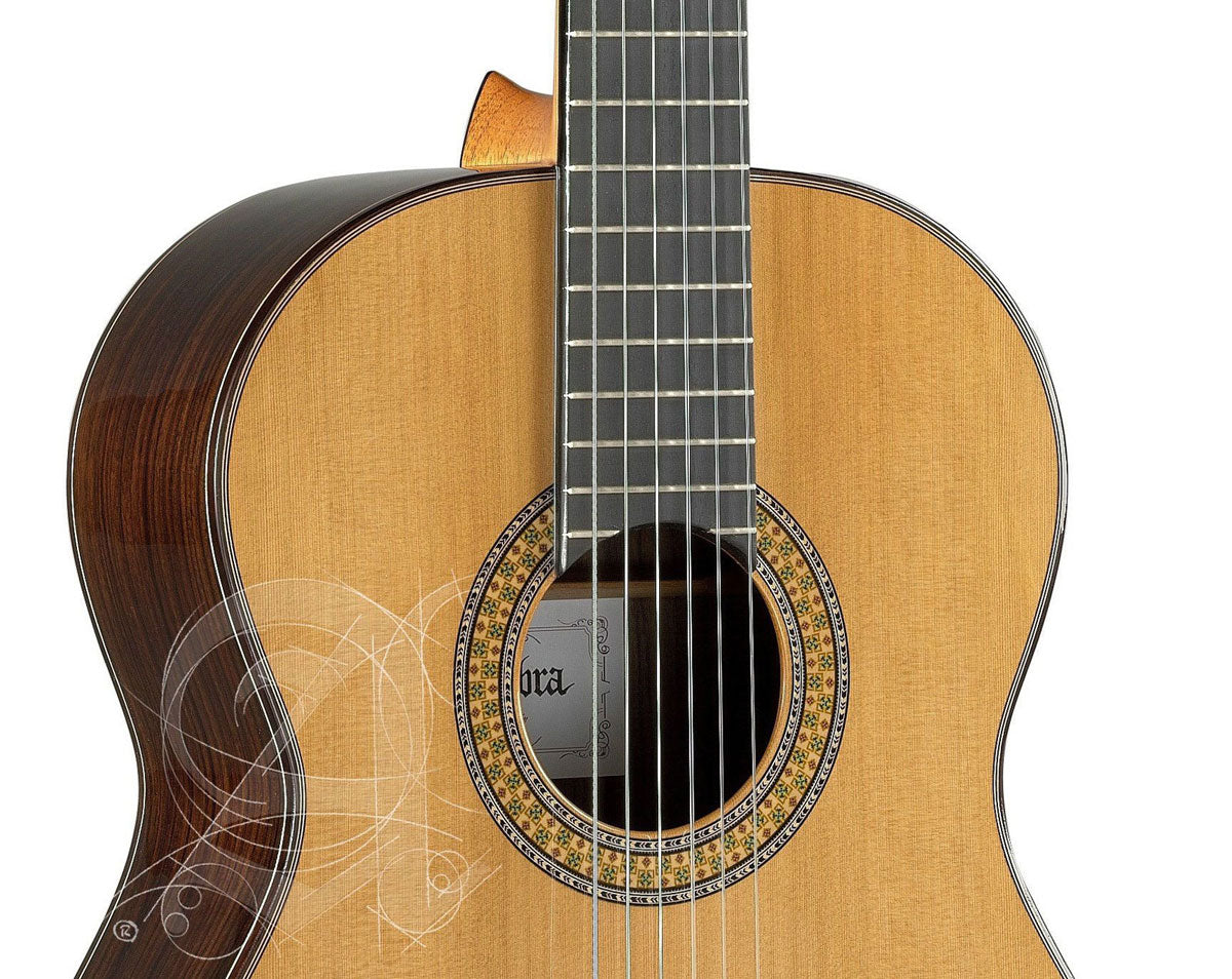 Concert 9P 7/8 Senorita + 9562 Case