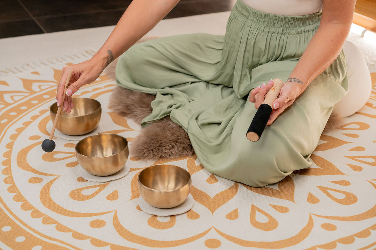 SB-Y1 - Conjunto de taças cantantes Yoga Nidra de 3 peças