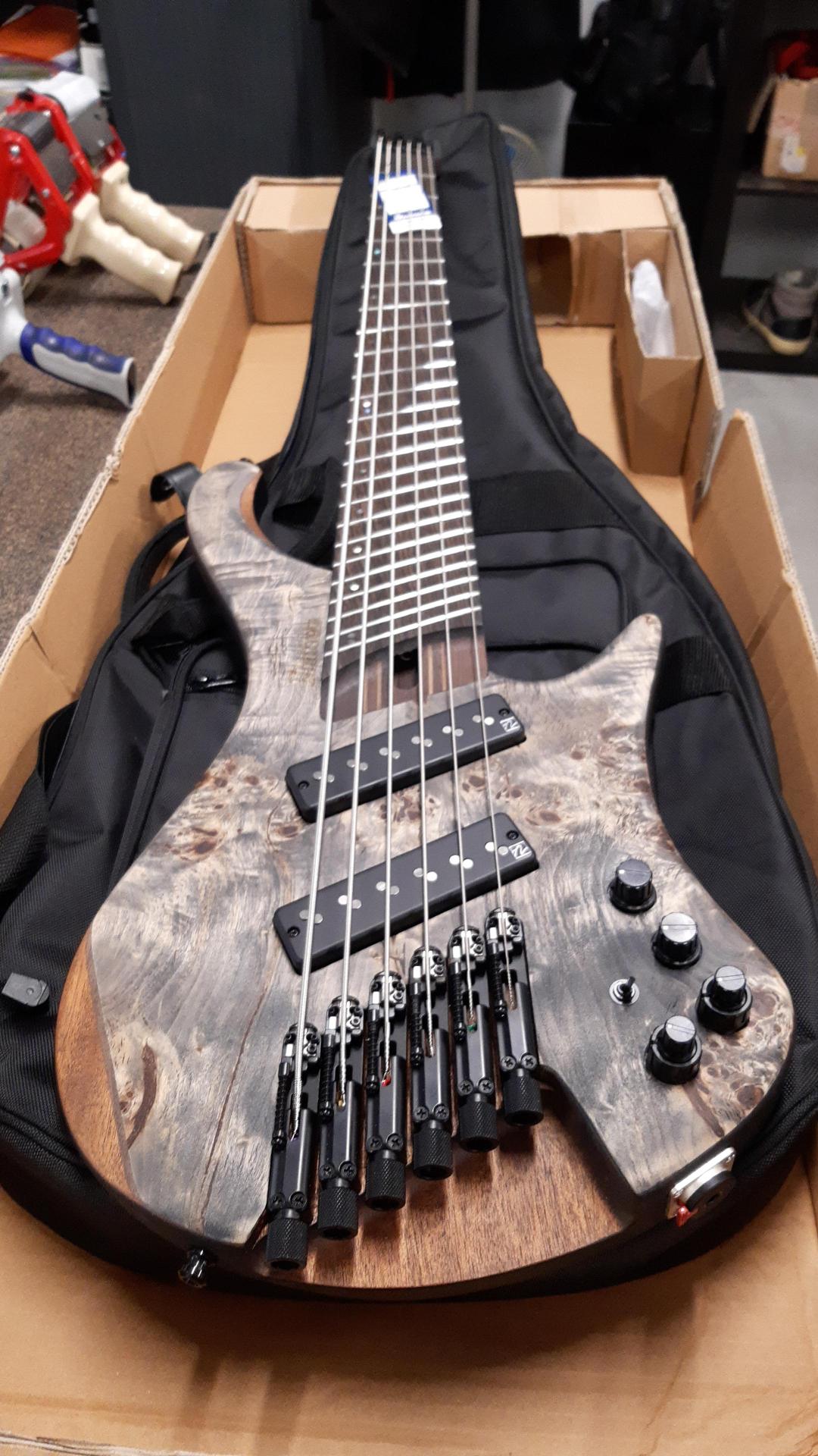 Ehb1506Ms-Bif Black Ice Flat Bass Workshop - ESTOQUEB