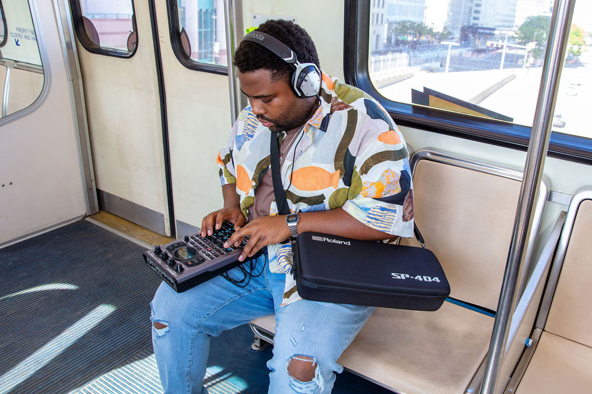 CB 404 CARRYING CASE FOR SP-404 AND SP-404 MKII