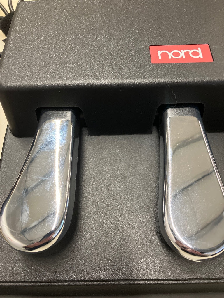 Pedal triplo 2 - Stock B