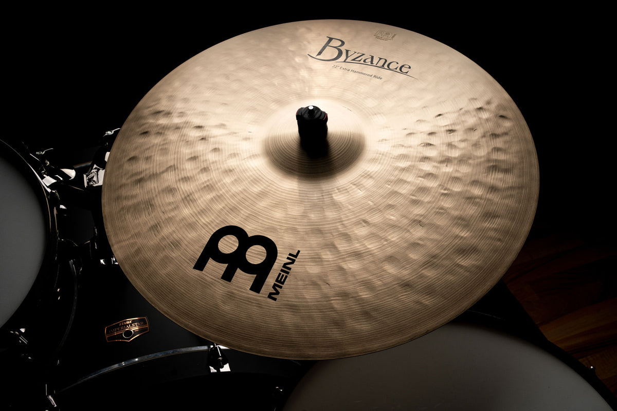 22" Byzance Traditional Extra Hammered Ride