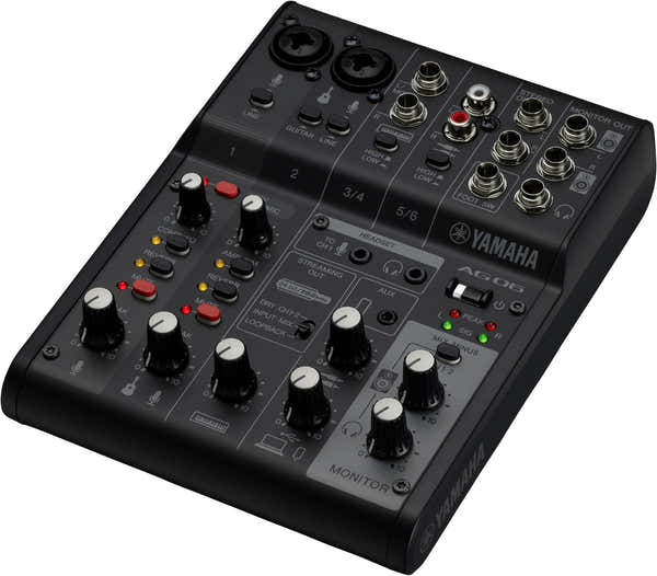 AG06 MK2 Preto