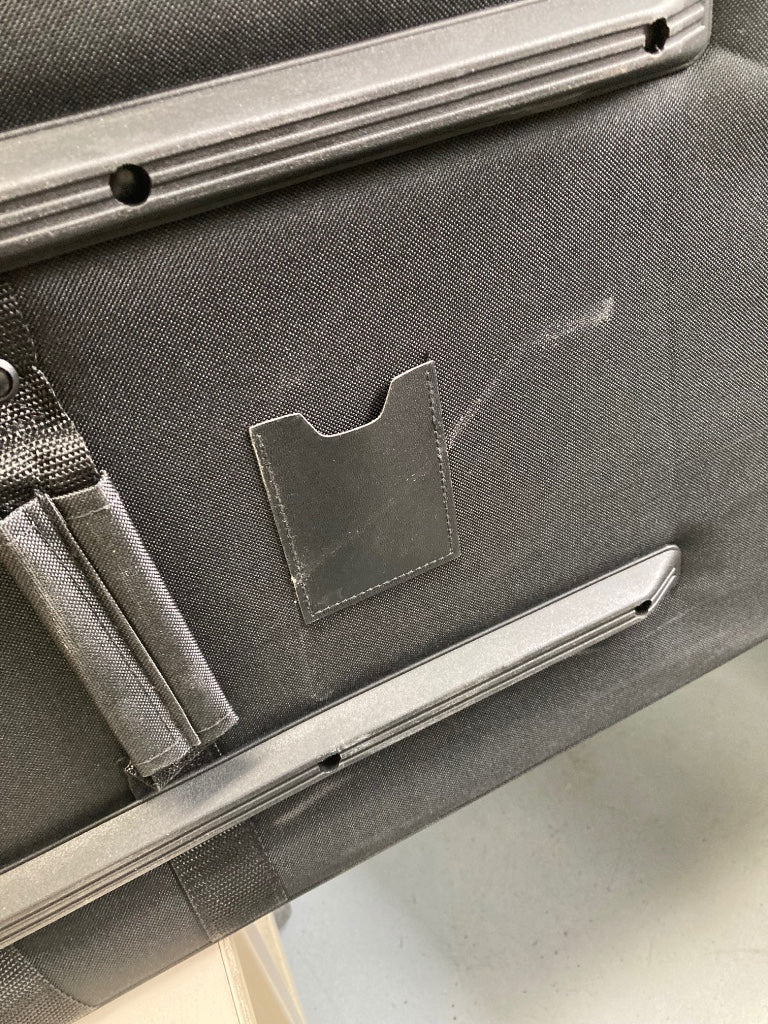 Capa para teclado GK88-SL Preta - Stock B