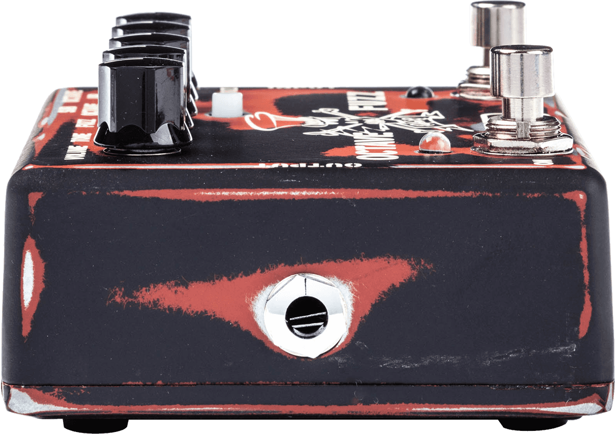 PEDALS OF SIGNATURE EFFECTS SLASH OCTAVE FUZZ