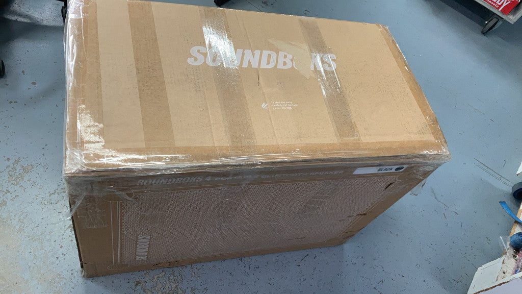 Soundboks 4 Preto USB-C - Stock B
