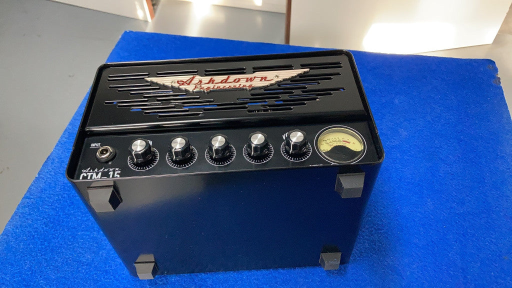 CTM 15 - Cabeça de Amplificador a Válvulas 15W - Stock B