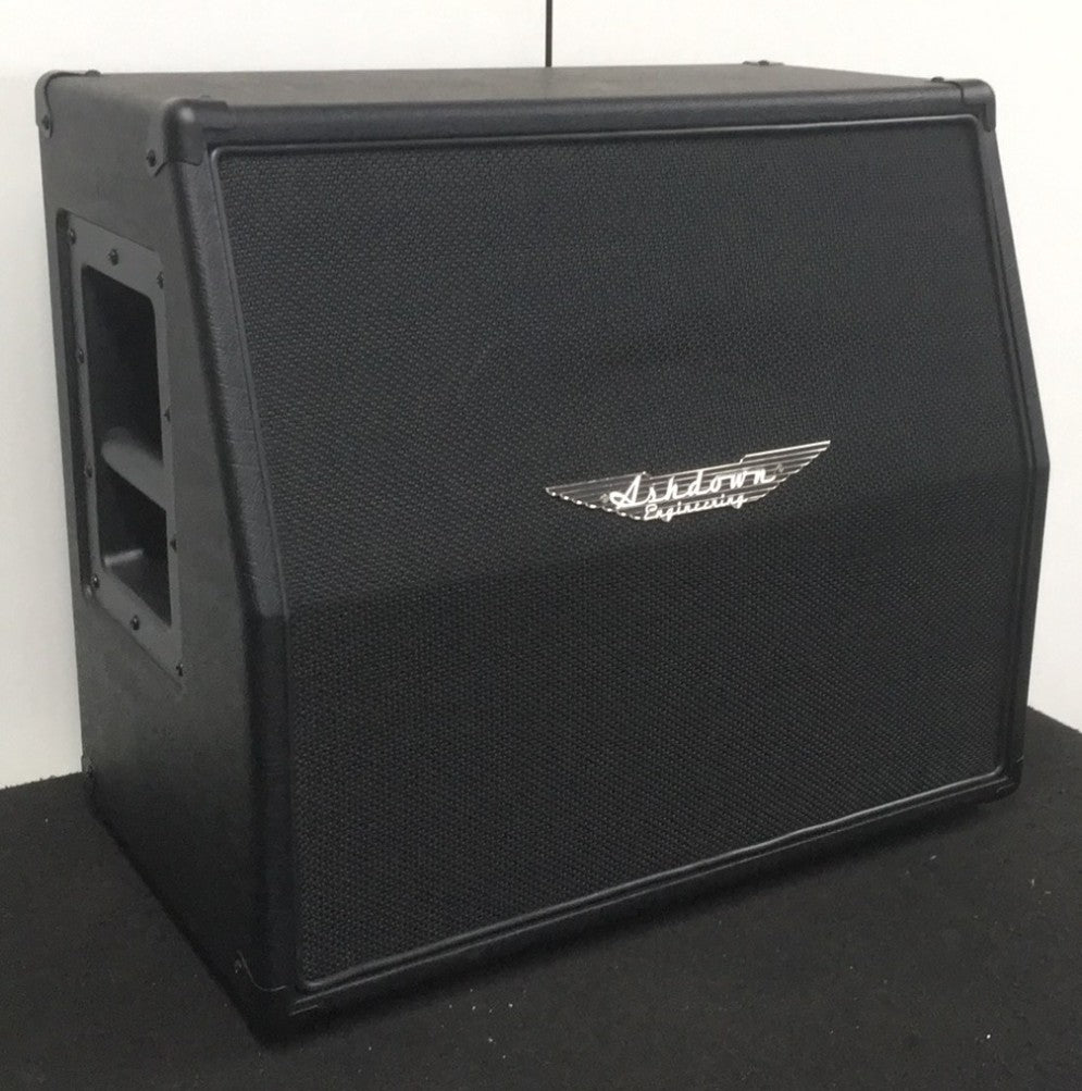SX 1X12" Celestion Seventy 80 Traseira Fechada Inclinada - Stock B