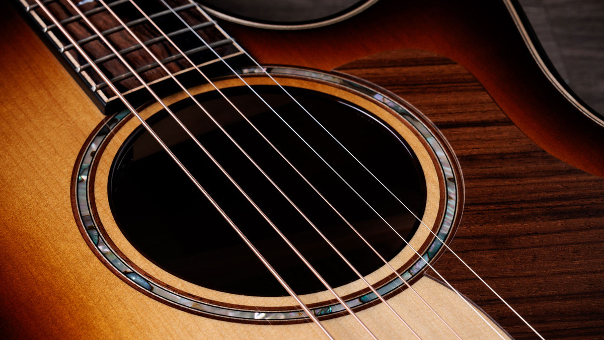 Builder's Edition 814ce Next Generation Adirondack Shaded Edgeburst Grand Auditorium