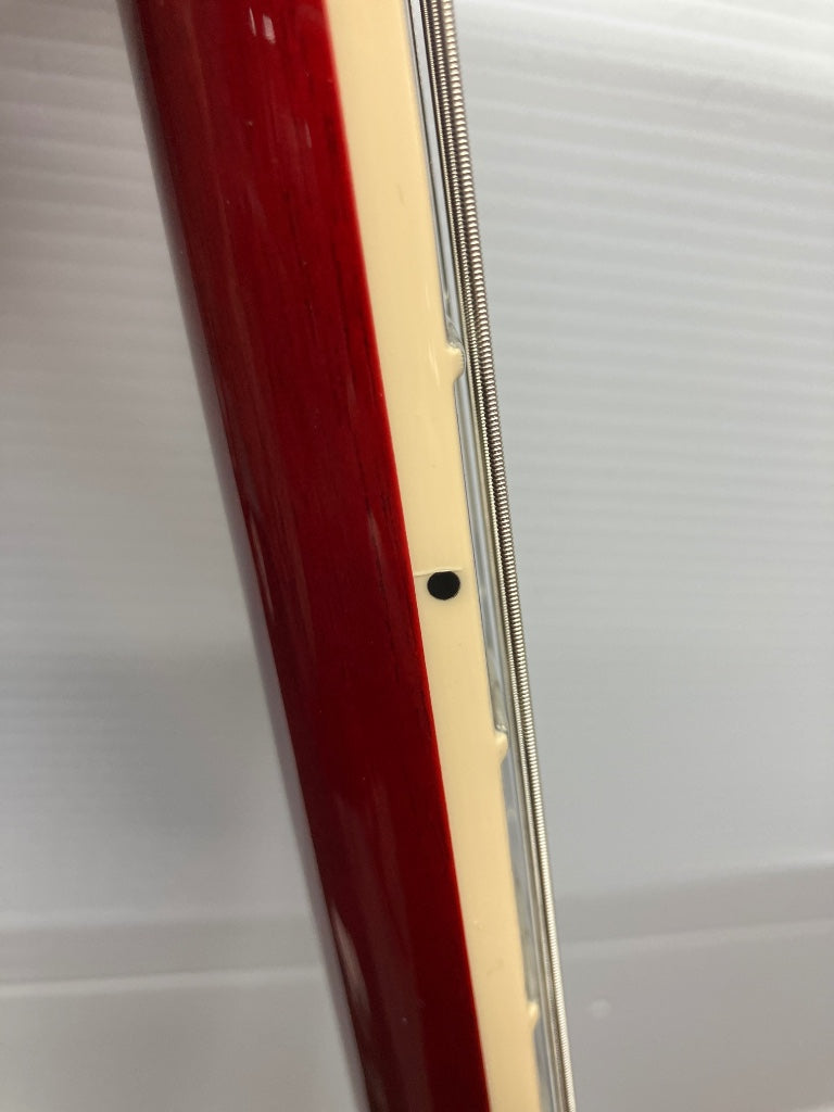 Les Paul Studio Vermelho vinho Contorno creme Stock B