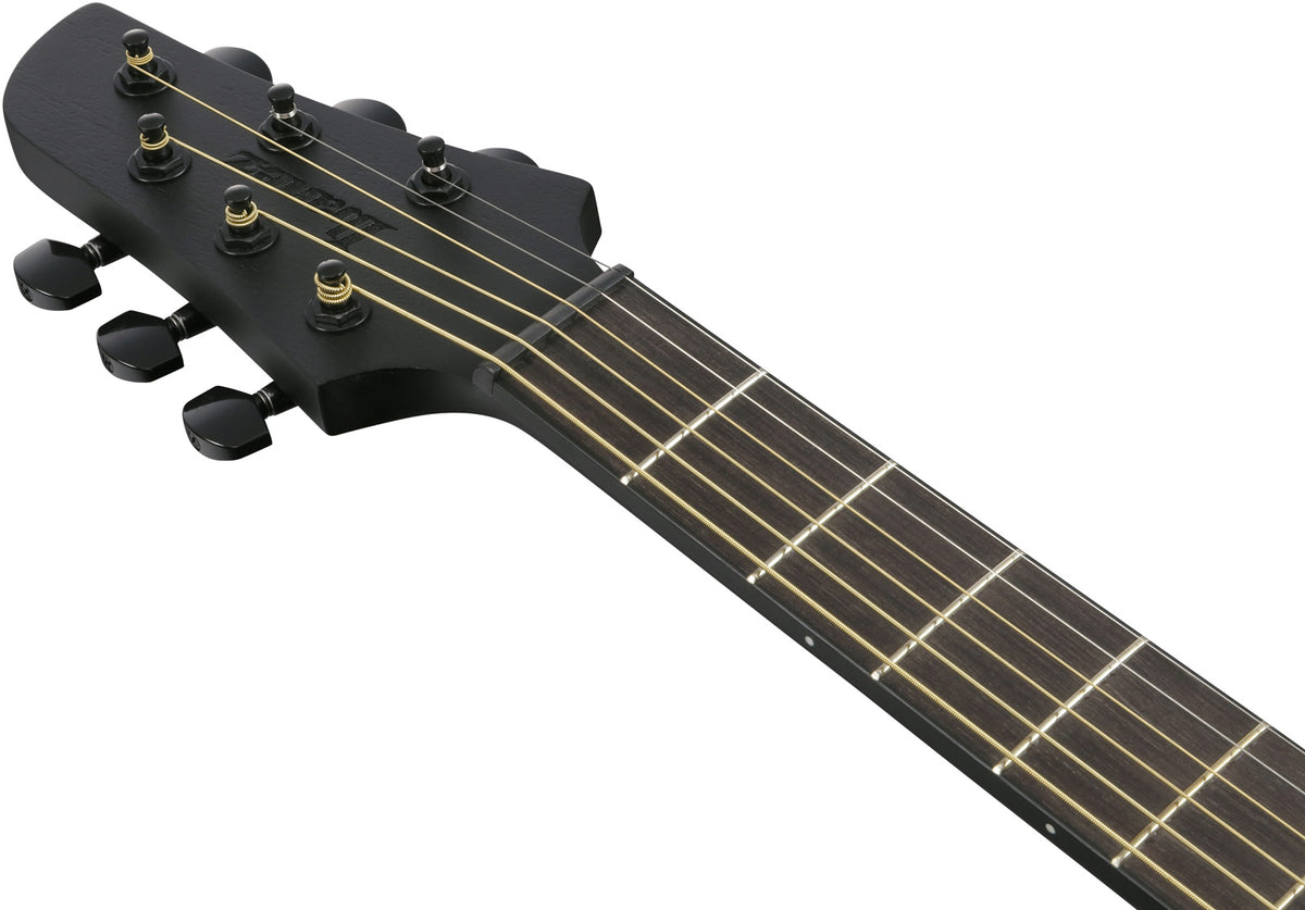 TCY621-BOT Black Out