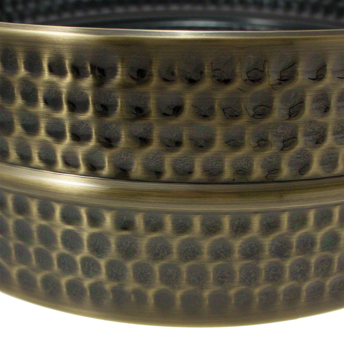 14X4 Casco de Latão Martelado Níquel Preto (latão)