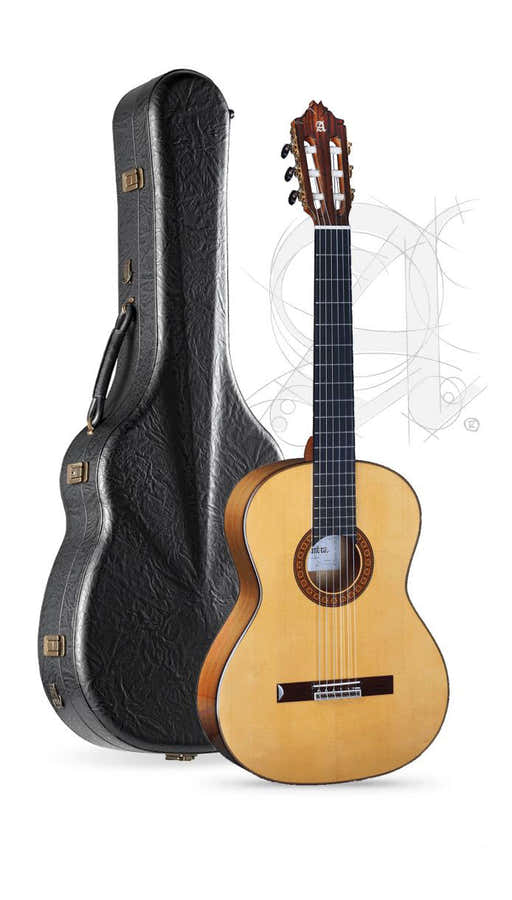 Concert 8Fc Flamenco + 9557 Case