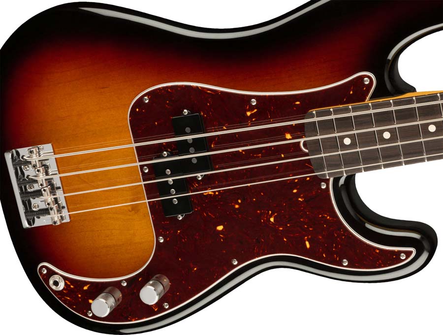 Precision Bass American Professional II RW Sunburst de 3 cores
