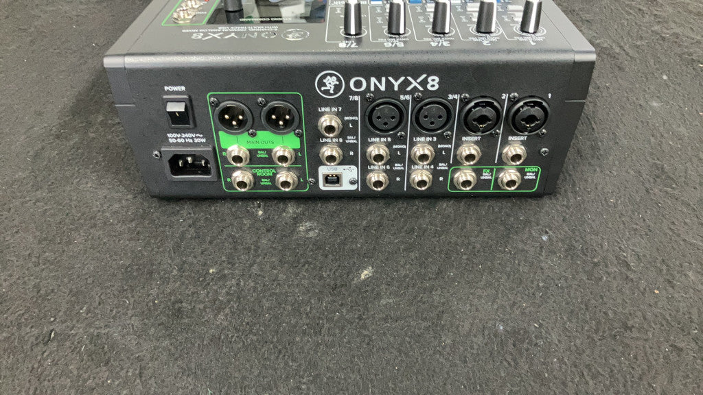 Onyx 8